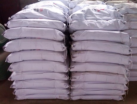 ���{��ĸ��